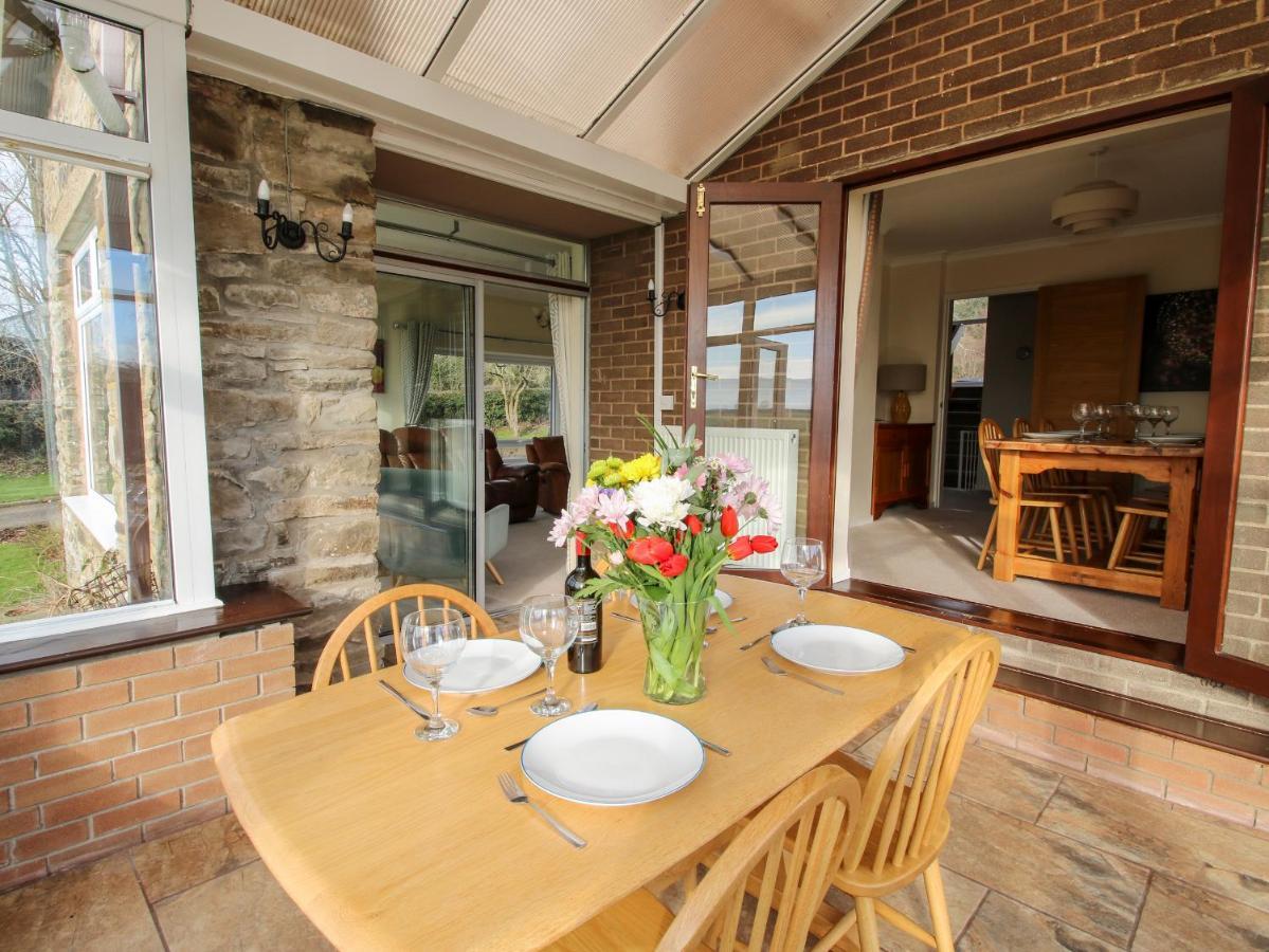 Bicton Lea Villa Acton  Eksteriør billede