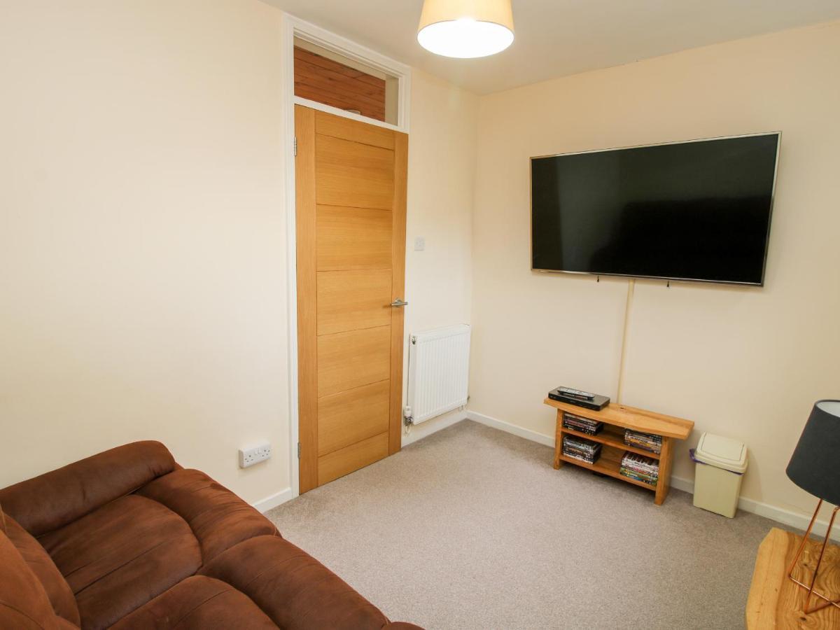 Bicton Lea Villa Acton  Eksteriør billede